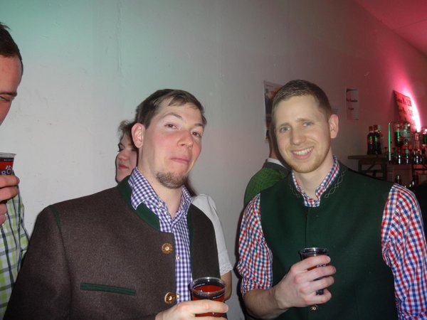 Midanaund im Trachtengwaund